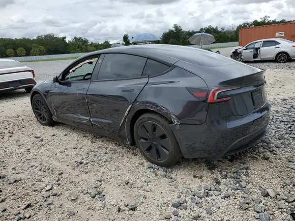 5YJ3E1EA3SF026361 2025 TESLA MODEL 3 - Image 2