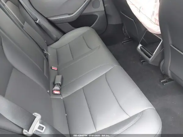 5YJ3E1EA3SF032029 2025 TESLA MODEL 3 - Image 8