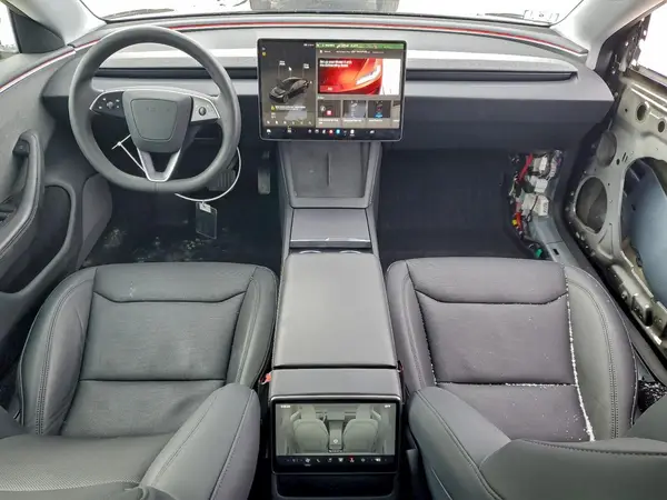 5YJ3E1EA3SF032080 2025 TESLA MODEL 3 - Image 8