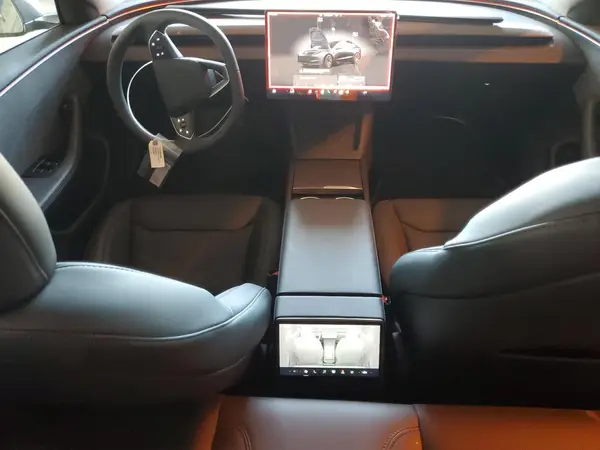 5YJ3E1EA3SF035271 2025 TESLA MODEL 3 - Image 8