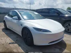 5YJ3E1EA3SF039613 2025 TESLA MODEL 3
