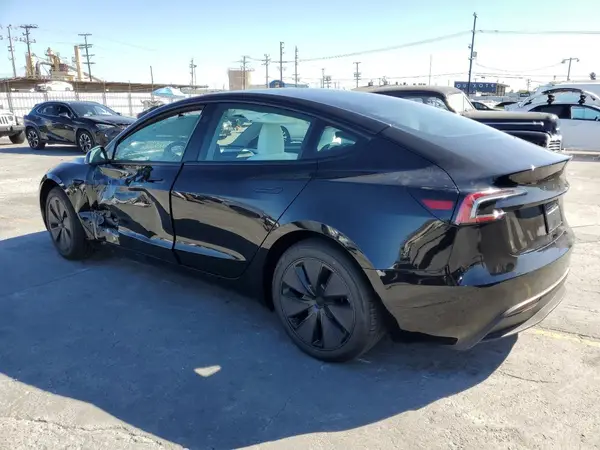 5YJ3E1EA3SF046075 2025 TESLA MODEL 3 - Image 2