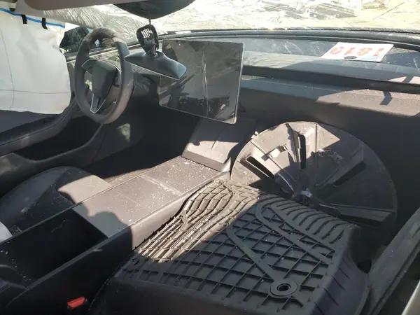5YJ3E1EA3SF046917 2025 TESLA MODEL 3 - Image 8