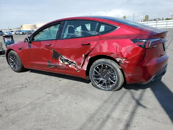 5YJ3E1EA3SF052930 2025 TESLA MODEL 3 - Image 2