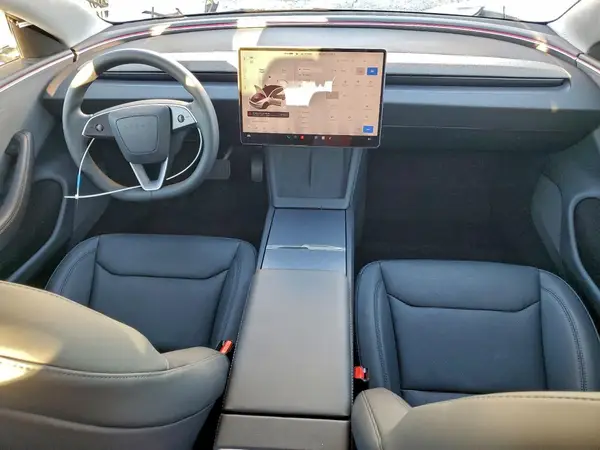 5YJ3E1EA3SF058369 2025 TESLA MODEL 3 - Image 8
