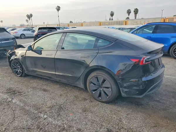 5YJ3E1EA3SF079609 2025 TESLA MODEL 3 - Image 2