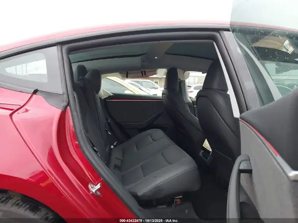 5YJ3E1EA3SF879262 2025 TESLA MODEL 3 - Image 8