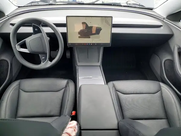 5YJ3E1EA3SF889631 2025 TESLA MODEL 3 - Image 8