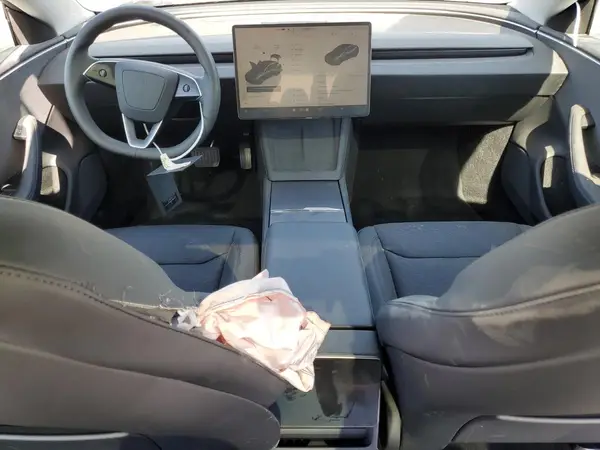 5YJ3E1EA3SF891959 2025 TESLA MODEL 3 - Image 8
