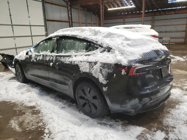 5YJ3E1EA3SF914074 2025 TESLA MODEL 3 - Image 2