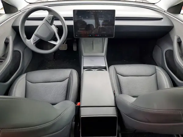 5YJ3E1EA3SF916181 2025 TESLA MODEL 3 - Image 8