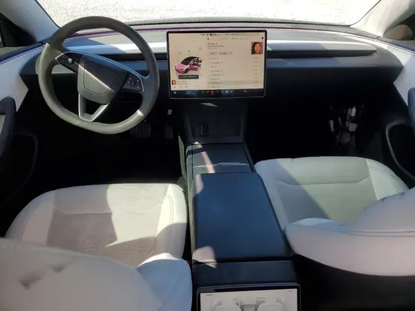 5YJ3E1EA3SF916598 2025 TESLA MODEL 3 - Image 8