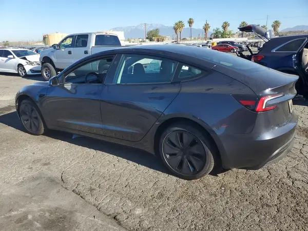5YJ3E1EA3SF919145 2025 TESLA MODEL 3 - Image 2