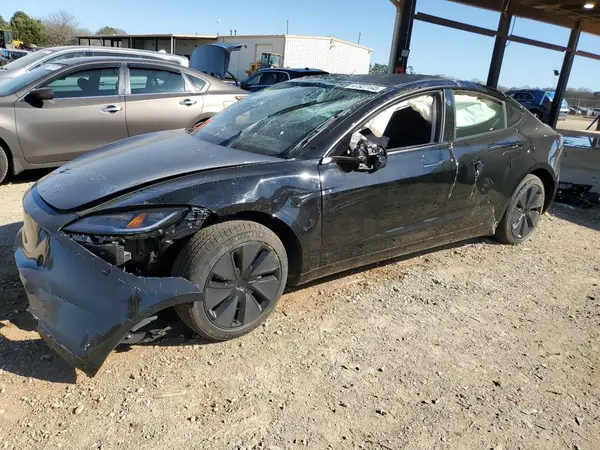 5YJ3E1EA3SF925947 2025 TESLA MODEL 3 - Image 1