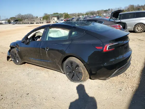 5YJ3E1EA3SF925947 2025 TESLA MODEL 3 - Image 2