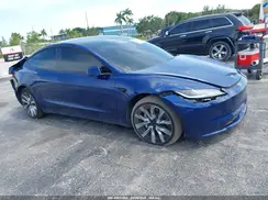 5YJ3E1EA3SF934308 2025 TESLA MODEL 3