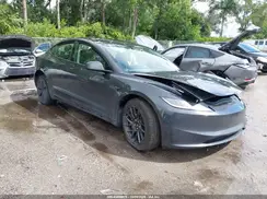 5YJ3E1EA3SF951335 2025 TESLA MODEL 3