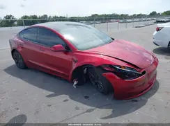 5YJ3E1EA3SF953070 2025 TESLA MODEL 3