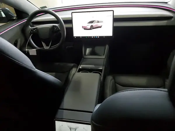 5YJ3E1EA3SF953988 2025 TESLA MODEL 3 - Image 8