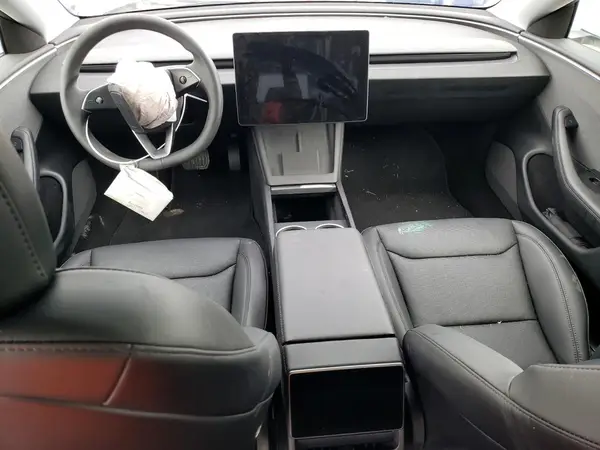 5YJ3E1EA3SF971858 2025 TESLA MODEL 3 - Image 8