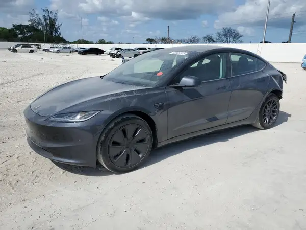5YJ3E1EA3SF974534 2025 TESLA MODEL 3 - Image 1