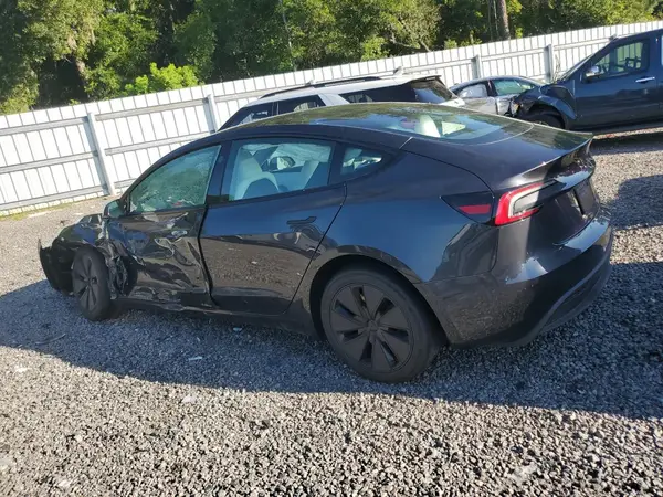 5YJ3E1EA3SF985985 2025 TESLA MODEL 3 - Image 2