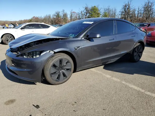 5YJ3E1EA3SF986456 2025 TESLA MODEL 3 - Image 1