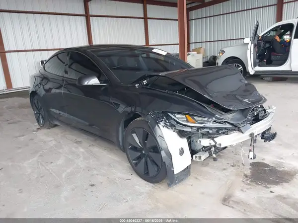 5YJ3E1EA3SF999482 2025 TESLA MODEL 3 - Image 1
