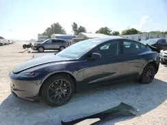 5YJ3E1EA3SF999952 2025 TESLA MODEL 3