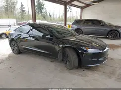 5YJ3E1EA3TF136215 2026 TESLA MODEL 3