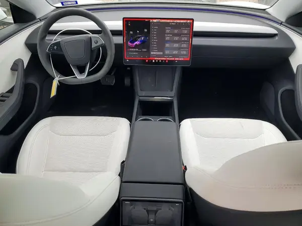 5YJ3E1EA3TF136389 2026 TESLA MODEL 3 - Image 8