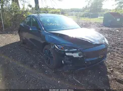 5YJ3E1EA3TF138675 2026 TESLA MODEL 3