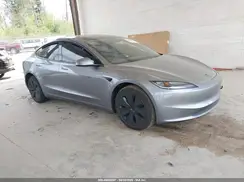 5YJ3E1EA3TF151250 2026 TESLA MODEL 3