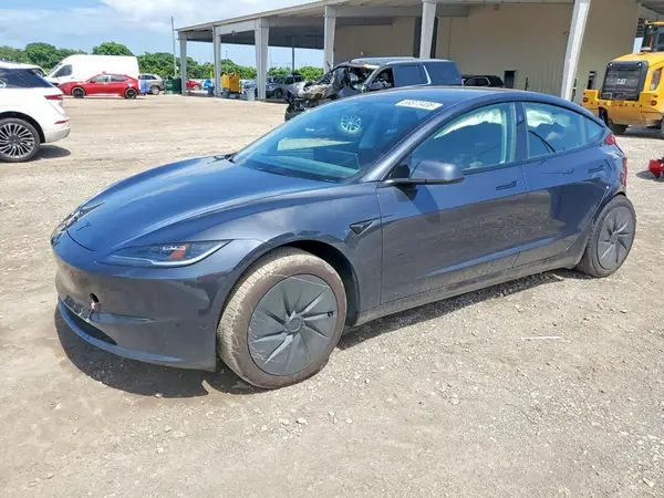 5YJ3E1EA3TF167237 2026 TESLA MODEL 3 - Image 1