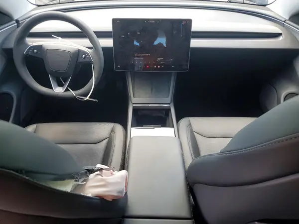 5YJ3E1EA3TF168999 2026 TESLA MODEL 3 - Image 8