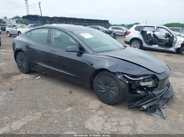 5YJ3E1EA3TF197676 2026 TESLA MODEL 3 - Image 1