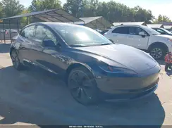 5YJ3E1EA3TF218851 2026 TESLA MODEL 3