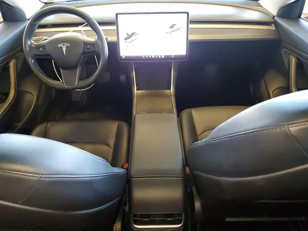 5YJ3E1EA4JF001323 2018 TESLA MODEL 3 - Image 8