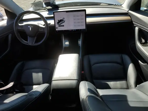 5YJ3E1EA4JF003346 2018 TESLA MODEL 3 - Image 8