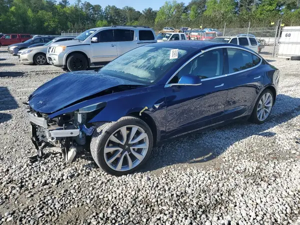 5YJ3E1EA4JF003654 2018 TESLA MODEL 3 - Image 1