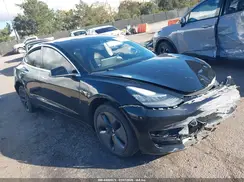 5YJ3E1EA4JF004822 2018 TESLA MODEL 3