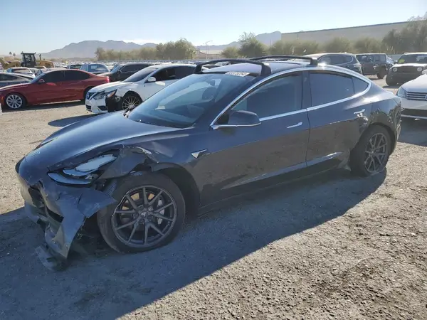 5YJ3E1EA4JF005078 2018 TESLA MODEL 3 - Image 1