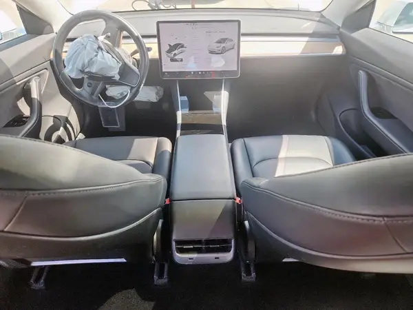 5YJ3E1EA4JF007543 2018 TESLA MODEL 3 - Image 8
