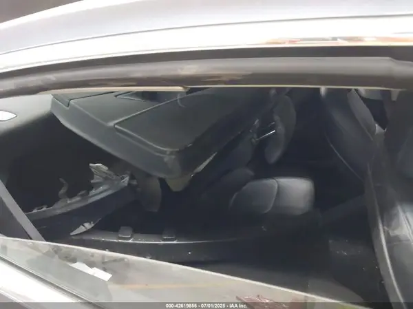 5YJ3E1EA4JF009504 2018 TESLA MODEL 3 - Image 8