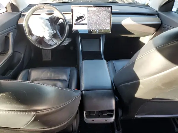 5YJ3E1EA4JF010961 2018 TESLA MODEL 3 - Image 8