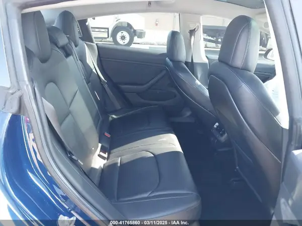 5YJ3E1EA4JF011799 2018 TESLA MODEL 3 - Image 8