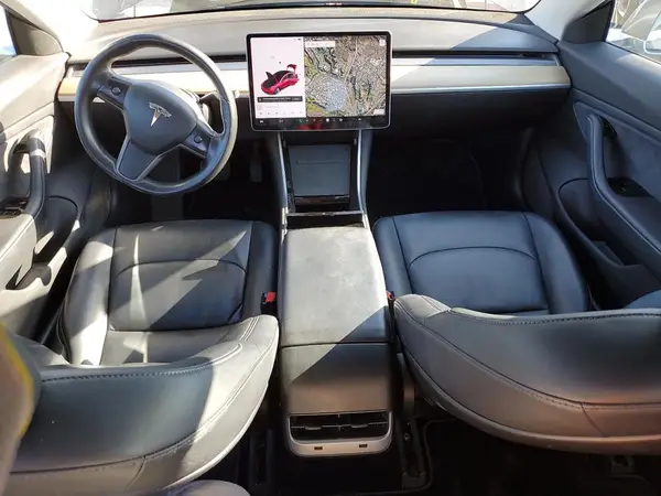 5YJ3E1EA4JF012077 2018 TESLA MODEL 3 - Image 8