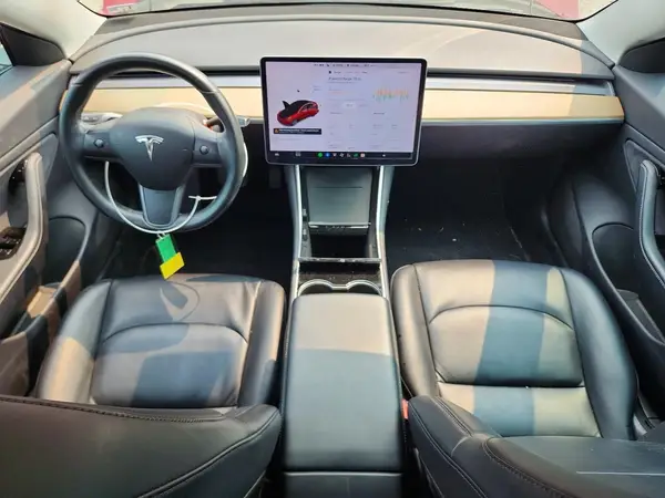 5YJ3E1EA4JF012984 2018 TESLA MODEL 3 - Image 8