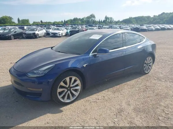 5YJ3E1EA4JF013682 2018 TESLA MODEL 3 - Image 2