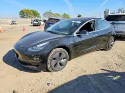 5YJ3E1EA4JF013939 2018 TESLA MODEL 3